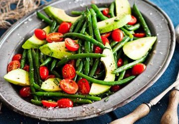 Avocado og bønnesalt