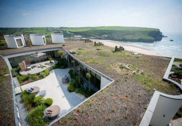 Courtyard-cloister-garden