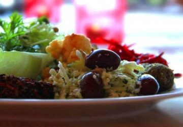 Raw valnøddefarsbrød