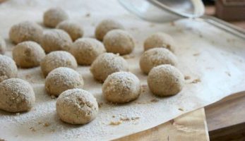 Marokkanske småkager - Ghribas Marokkanske småkager - Ghribas