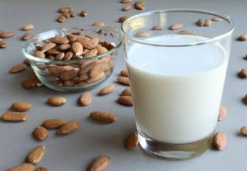 Hjemmelavet mandelmælk