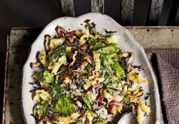 Pastasalat med kalkun