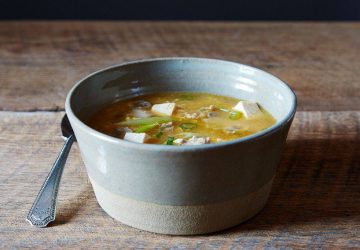 Hot & sour suppe