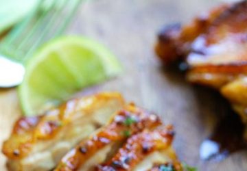 Marineret kylling med frugt salsa