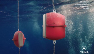Fortøjningsbøje der fjerner mikroplast fra havet