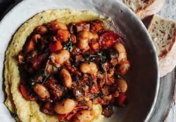 Svamp & smør bønne ragu med polenta